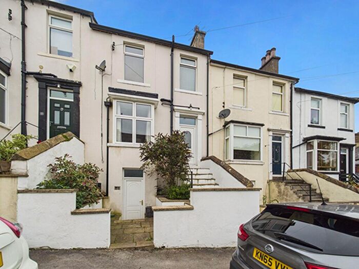 4 Bedroom Terraced House To Rent In Gladstone Street, Skipton, BD23