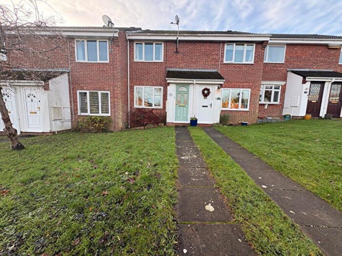 2 Bedroom House To Rent In Mercury Gardens, Hamble, Southampton, Hampshire, SO31