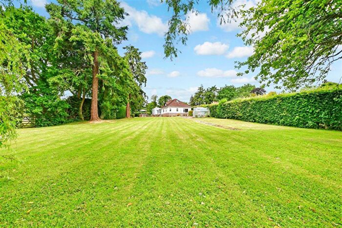 4 Bedroom Chalet For Sale In Five Ashes, Mayfield, East Sussex, TN20