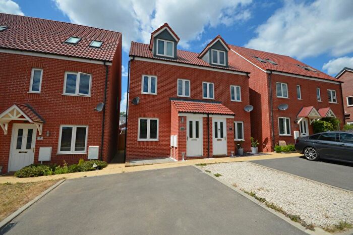 3 Bedroom Terraced House To Rent In Bolehyde Close, Coate, Swindon, SN3
