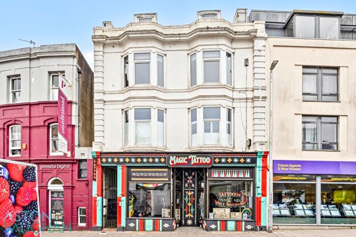 3 Bedroom Flat For Sale In North Road, Brighton, BN1