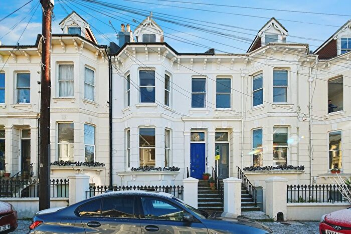 2 Bedroom Flat For Sale In Stanford Road, Brighton, East Sussex, BN1