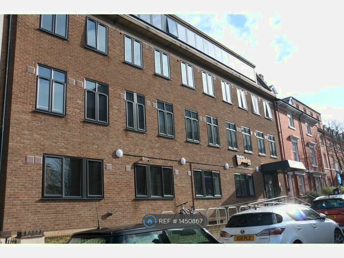 Studio To Rent In Princess Road West, Leicester, LE1