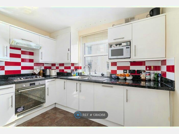 3 Bedroom Flat To Rent In Horatio Street, London, E2