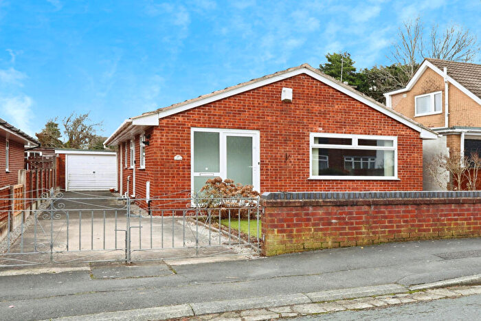 3 Bedroom Detached Bungalow For Sale In Douglas Drive, Freckleton, PR4