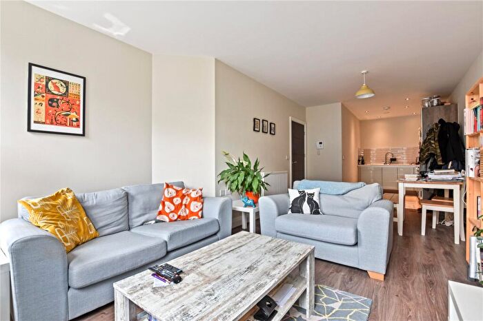 1 Bedroom Apartment To Rent In Clearview House, Pinner Road, Northwood, Middlesex, HA6