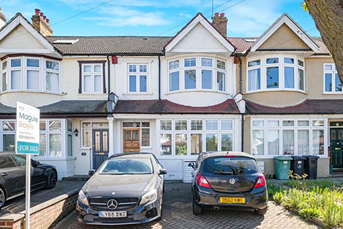 3 Bedroom Terraced House For Sale In Palace View, Bromley, BR1