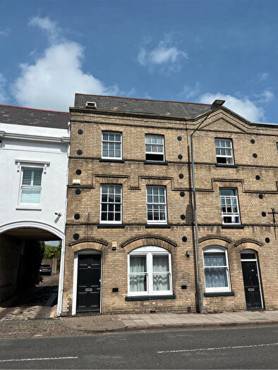 1 Bedroom Flat To Rent In East Hill, Colchester, CO1