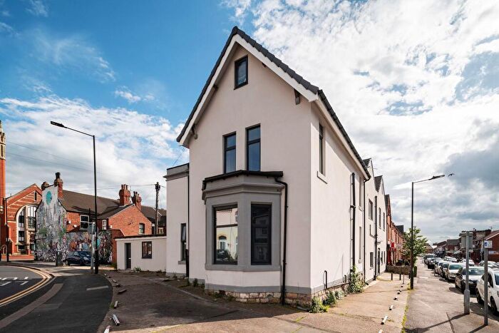 1 Bedroom Flat To Rent In Electro House Apartments, Copley Road, DN1