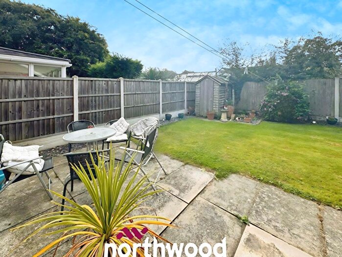 3 Bedroom Detached House For Sale In Cathedral Court, Dunsville, Doncaster, DN7