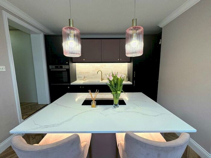 2 Bedroom Flat To Rent In High Street, Shoeburyness, Southend-on-Sea, SS3