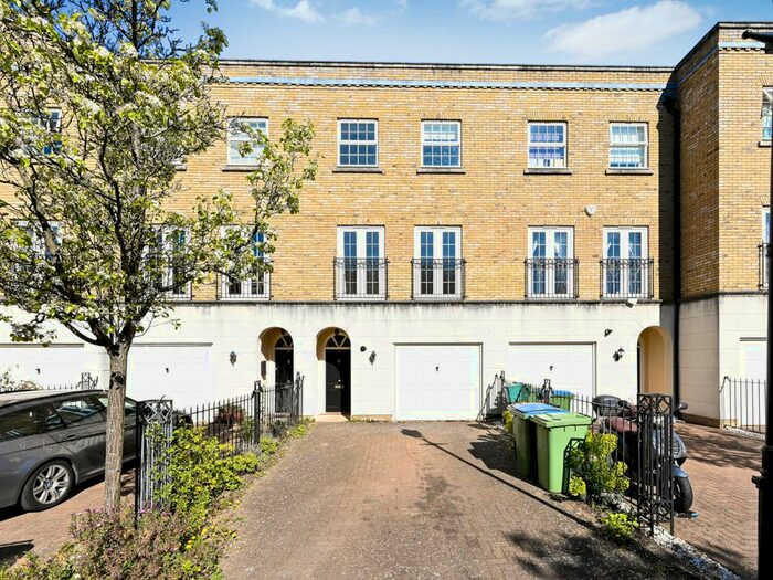 4 Bedroom Terraced House To Rent In Chadwick Place, Long Ditton, Surbiton, KT6