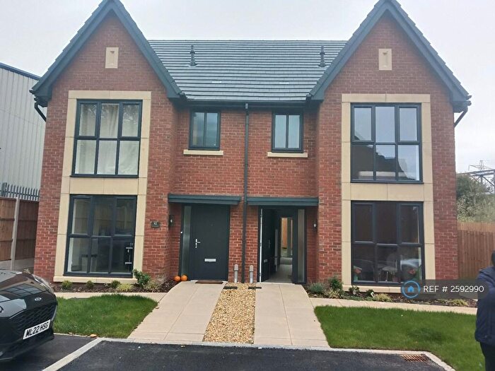 3 Bedroom Semi-Detached House To Rent In Mainwaring Drive, Northwich, CW9