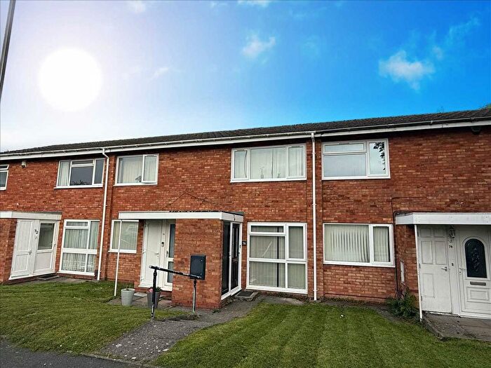 2 Bedroom Maisonette To Rent In Wynfield Gardens, Birmingham, B14