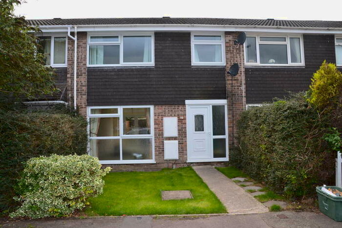 3 Bedroom Terraced House To Rent In Blackberry Drive, Weston-super-mare, BS22