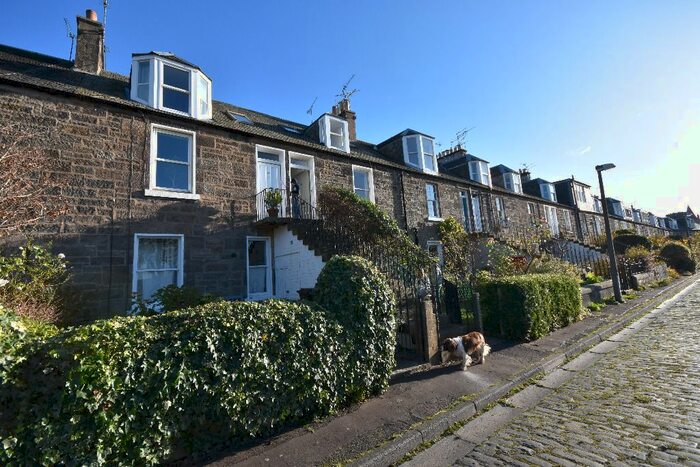 2 Bedroom Flat To Rent In Reid Terrace, Stockbridge, Edinburgh, EH3