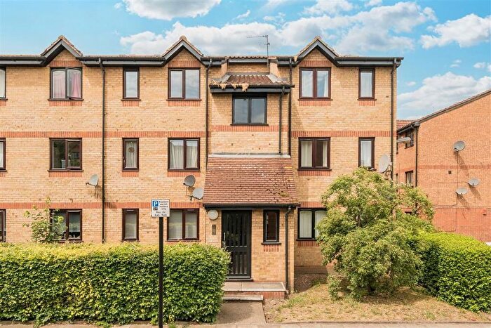 1 Bedroom Flat For Sale In Glenville Grove, New Cross, SE8