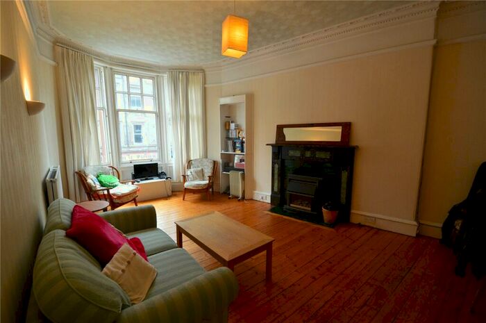 1 Bedroom Flat To Rent In Great Junction Street, Leith, Edinburgh, EH6