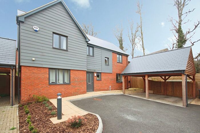 4 Bedroom Detached House For Sale In Birch Drive, Leamington Spa, Warwickshire, CV33