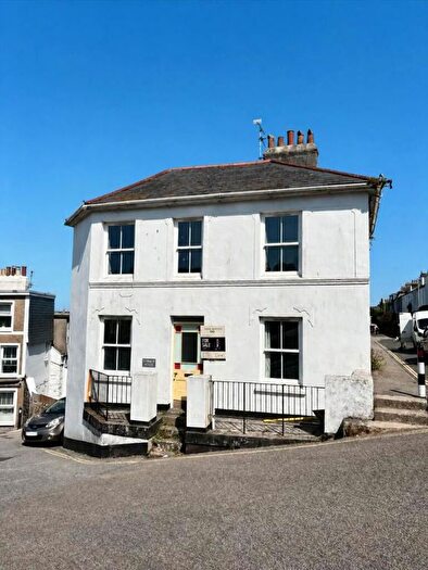 4 Bedroom End Terrace House For Sale In Trenwith Place, St. Ives, TR26