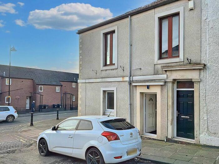 2 Bedroom Flat To Rent In Spencer Street, North Shields, Tyne And Wear, NE29