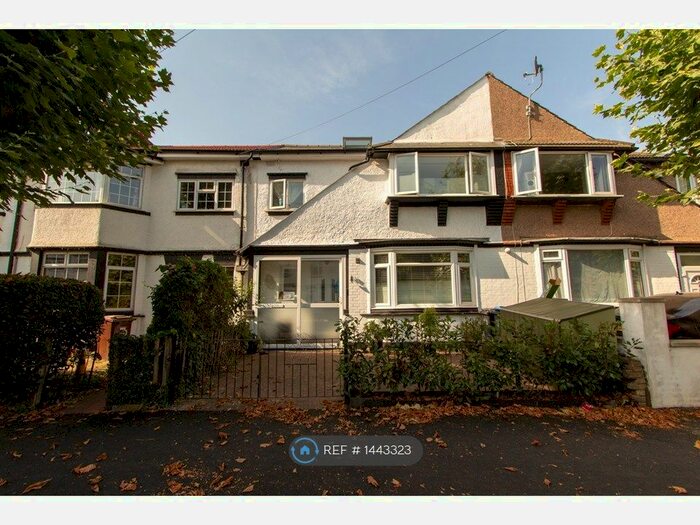 5 Bedroom Terraced House To Rent In Garden Avenue, North Mitcham/Tooting Borders, CR4