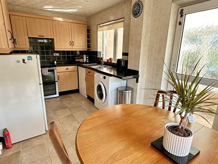 2 Bedroom Semi-Detached House For Sale In Trafalgar Court, Bidford-On-Avon, Alcester, B50