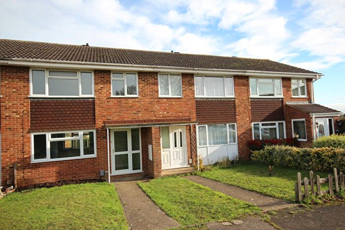 3 Bedroom Terraced House To Rent In Campion Way, Flitwick, MK45