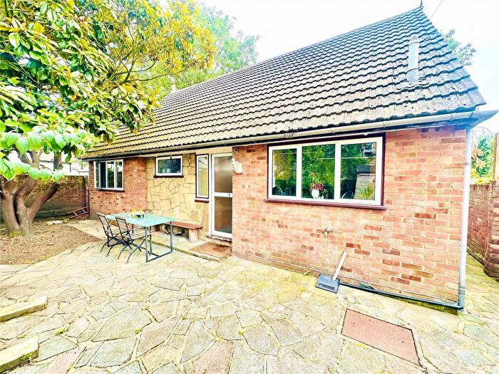 3 Bedroom Bungalow For Sale In Clarendon Road, West Croydon, CR0