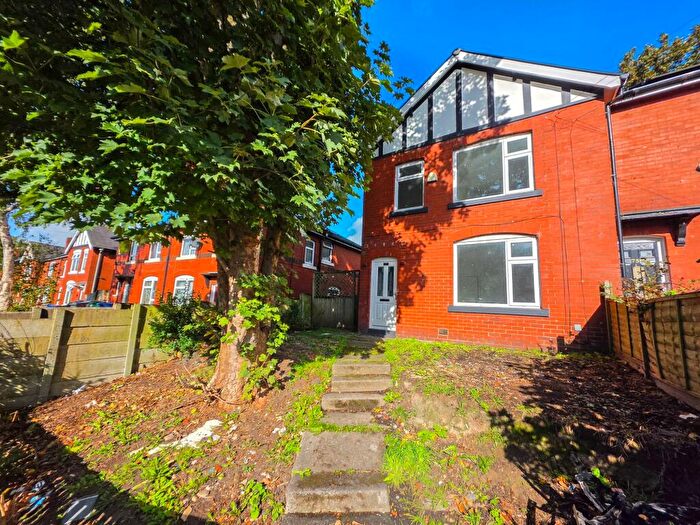 3 Bedroom Semi-Detached House For Sale In Thrush Drive, Bury, BL9