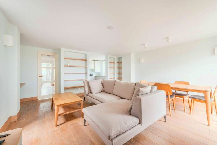 2 Bedroom Flat To Rent In Addison Road, Holland Park, London, W14