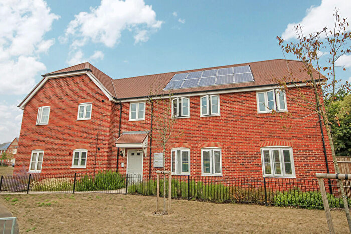 1 Bedroom Flat To Rent In Batchelor Way, Downton, SP5