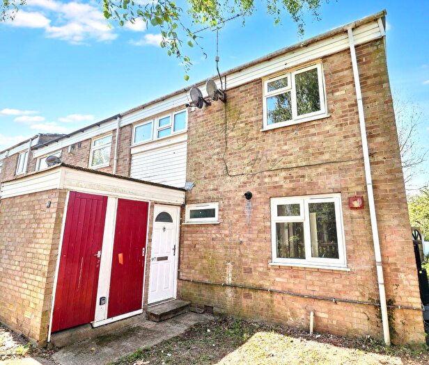 3 Bedroom End Of Terrace House For Sale In Downs Road, Canterbury, CT2