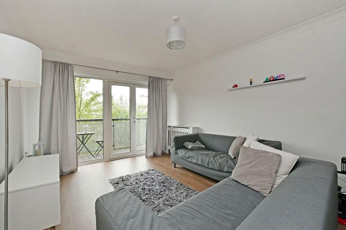 2 Bedroom Flat For Sale In Cracknell, Millsands, Sheffield, S3