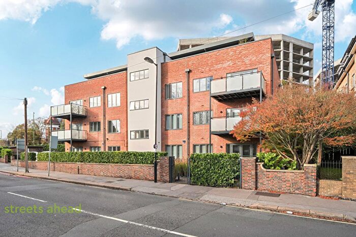 2 Bedroom Flat To Rent In Pampisford Road, Purley, CR8