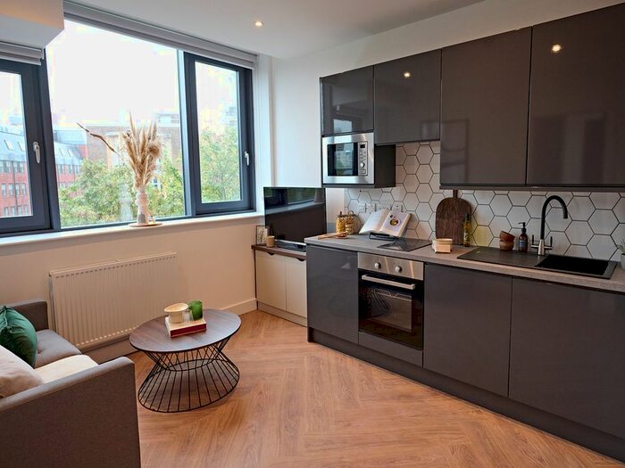 1 Bedroom Flat To Rent In Westgate Westgate, Leeds, LS1