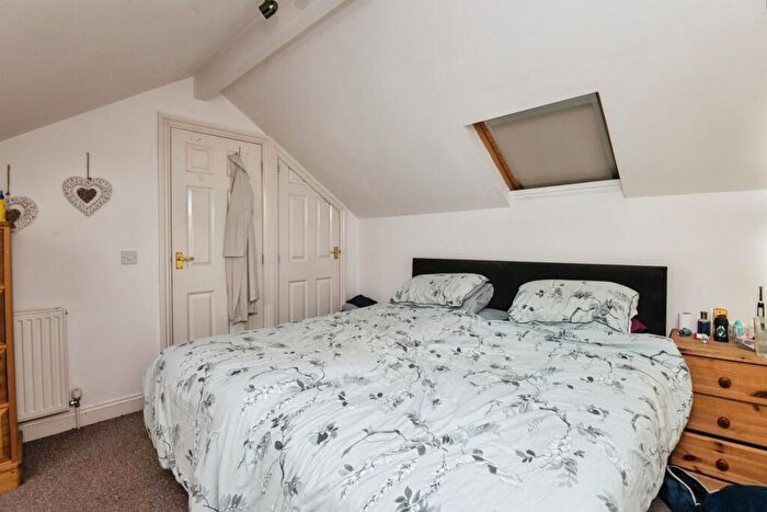 1 Bedroom Detached House For Sale In Village Way, Aylesbeare, Exeter, EX5