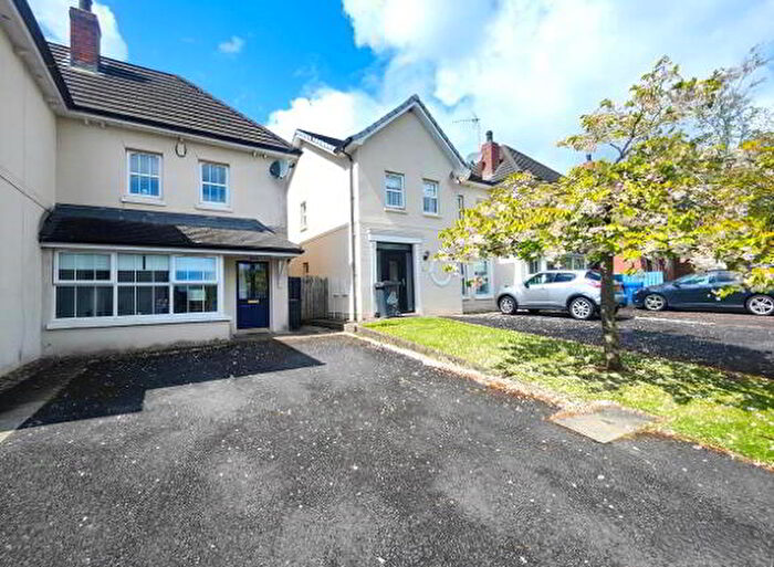 3 Bedroom Semi-Detached House For Sale In Mill Valley Court, Belfast, BT14