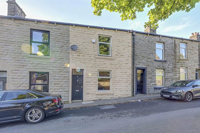 2 Bedroom Terraced House To Rent In Millar Barn Lane, Waterfoot, Rossendale, BB4