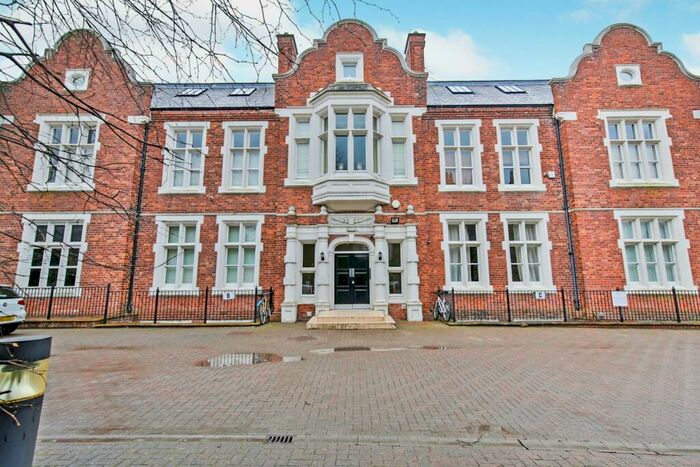 1 Bedroom Apartment To Rent In The Cathedrals, Durham City, DH1