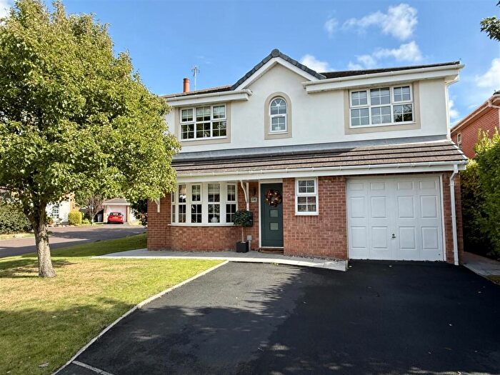 4 Bedroom Detached House For Sale In Oystercatcher Gate, Lytham, FY8
