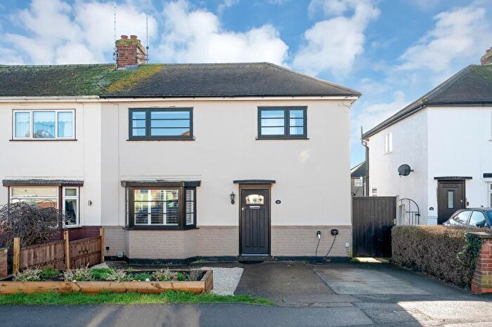 3 Bedroom Semi Detached House For Sale In Drift Avenue, Stamford, PE9