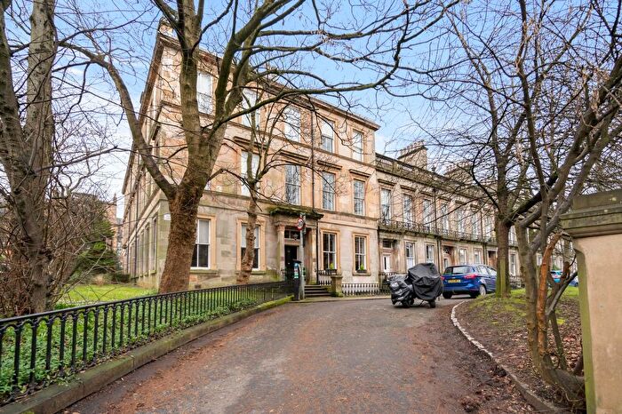 3 Bedroom Flat For Sale In Ruskin Terrace, Flat /, Botanics, Glasgow, G12