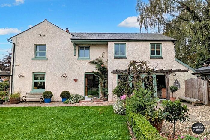 3 Bedroom Semi-Detached House For Sale In Rosemary Lane, Madley, Hereford, HR2