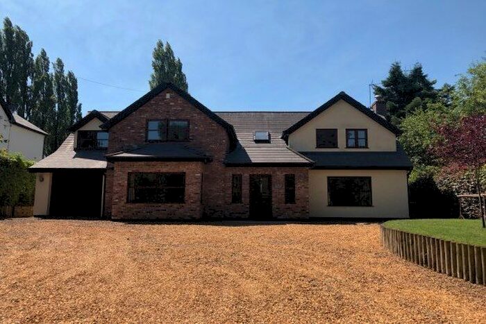 6 Bedroom Detached House To Rent In Gunco Lane Butley Town, Macclesfield, SK10