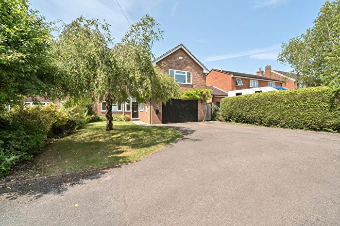 5 Bedroom Detached House For Sale In Edgcott, Buckinghamshire, HP18