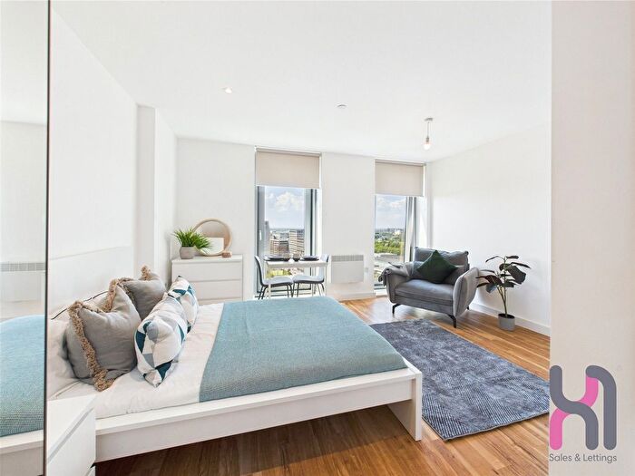 Studio To Rent In Media City, Michigan Point Tower D, Michigan Avenue, Salford, M50