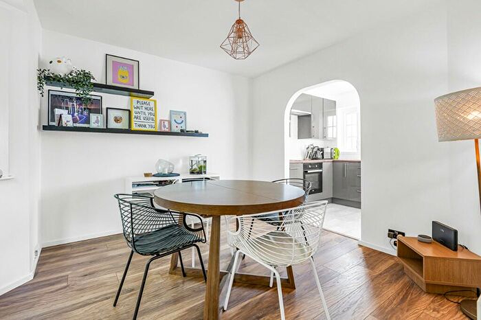 3 Bedroom Terraced House For Sale In Stanstead Road, Hertford, Hertfordshire, SG13