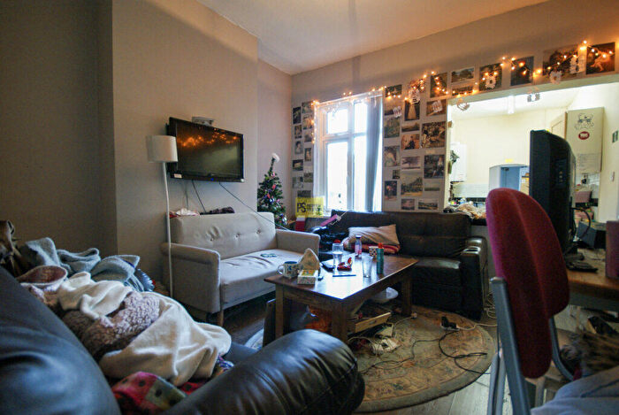 5 Bedroom Terraced House To Rent In Croydon Road, Selly Oak, Birmingham, B29