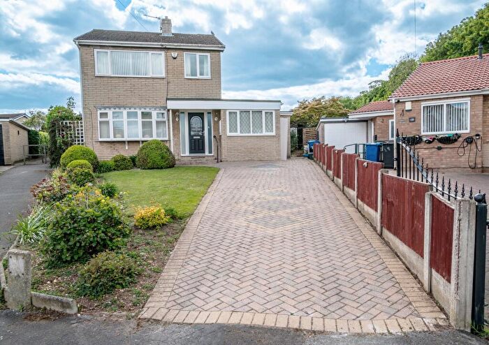 4 Bedroom Detached House For Sale In Ascot Drive, Cusworth, Docnaster, DN5